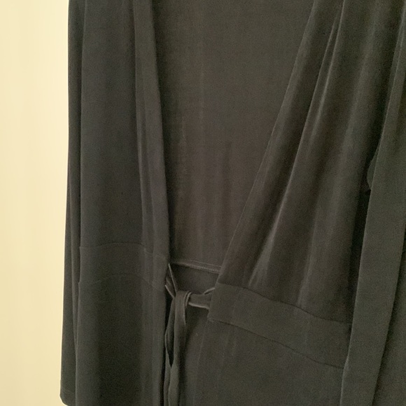 Chico’s Travelers cardigan/tunic (24 inches long) . Perfect conditions. Size 1. - Picture 2 of 4